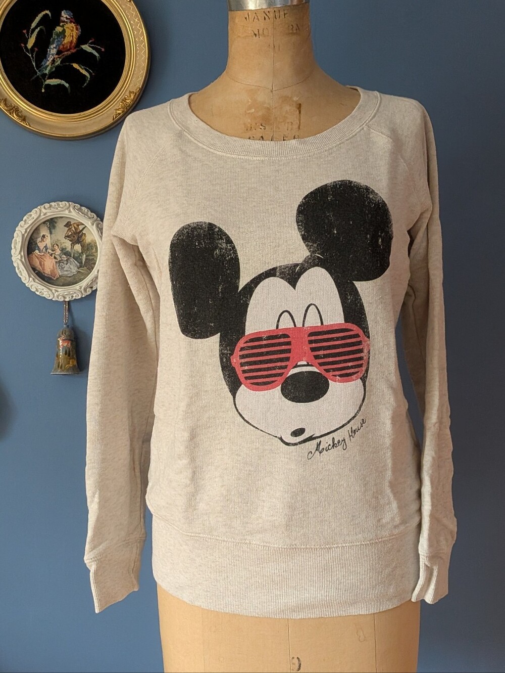 Mickey Mouse Light Sweatshirt